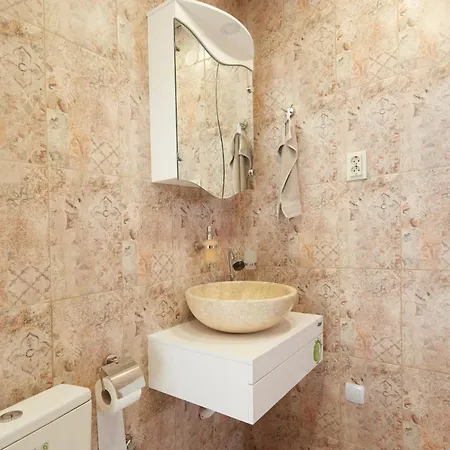 търтефф Вилла